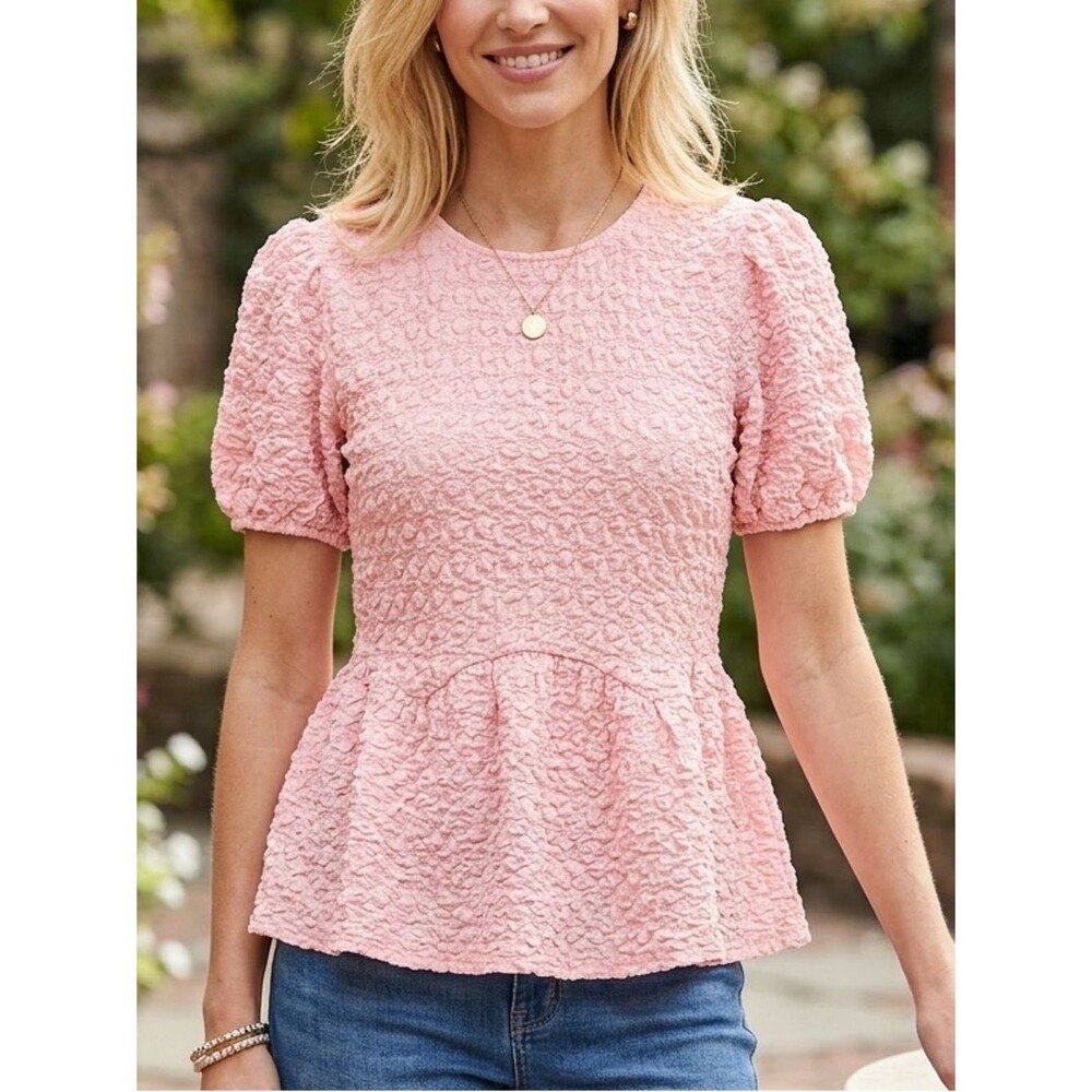 NWT Peach Textured Stretchy Top